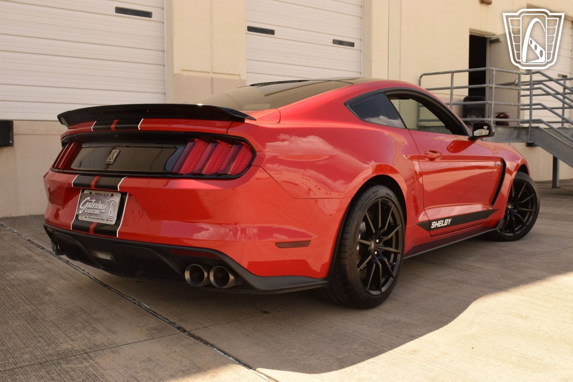 Used 2017 Ford Mustang Shelby GT350 RWD image 16