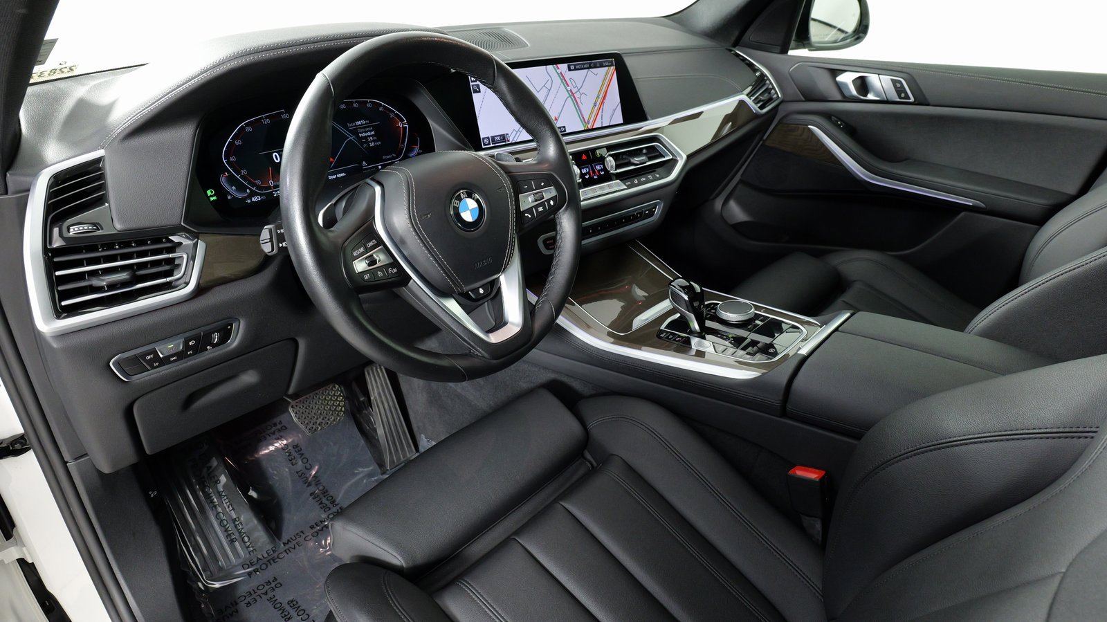 Used 2022 BMW X5 xDrive40i w/ Parking Assistance Package image 25