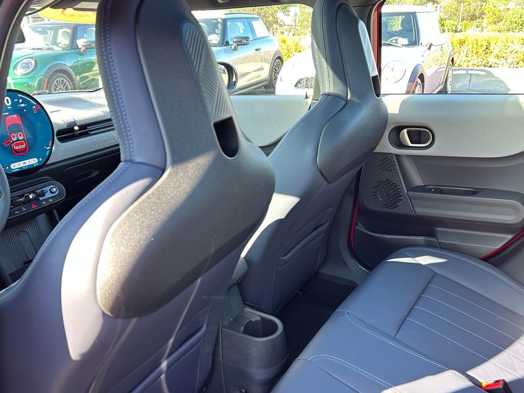 Used 2025 MINI Cooper S image 30