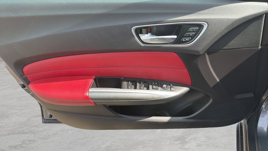 Used 2020 Acura TLX Type S PMC Edition image 23