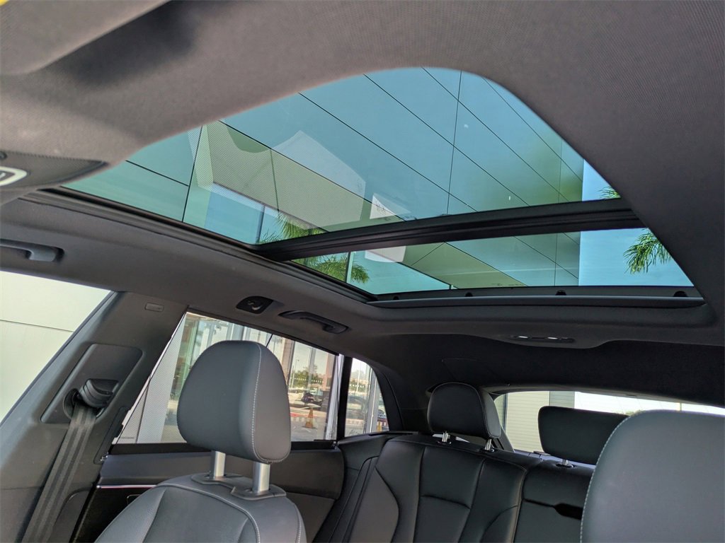 Used 2023 Audi Q8 Premium Plus image 22