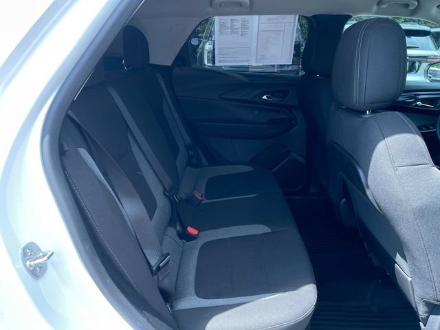 Used 2025 Chevrolet TrailBlazer LS w/ LS Convenience Package AWD/4WD image 24