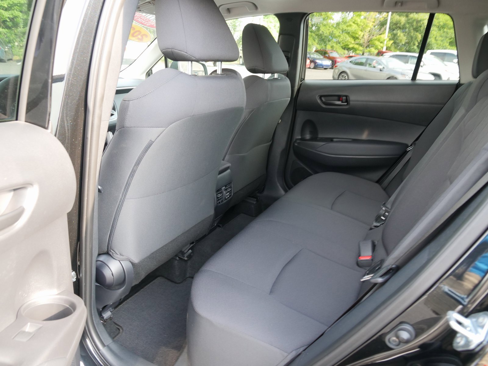 Used 2024 Toyota Corolla Cross LE image 14