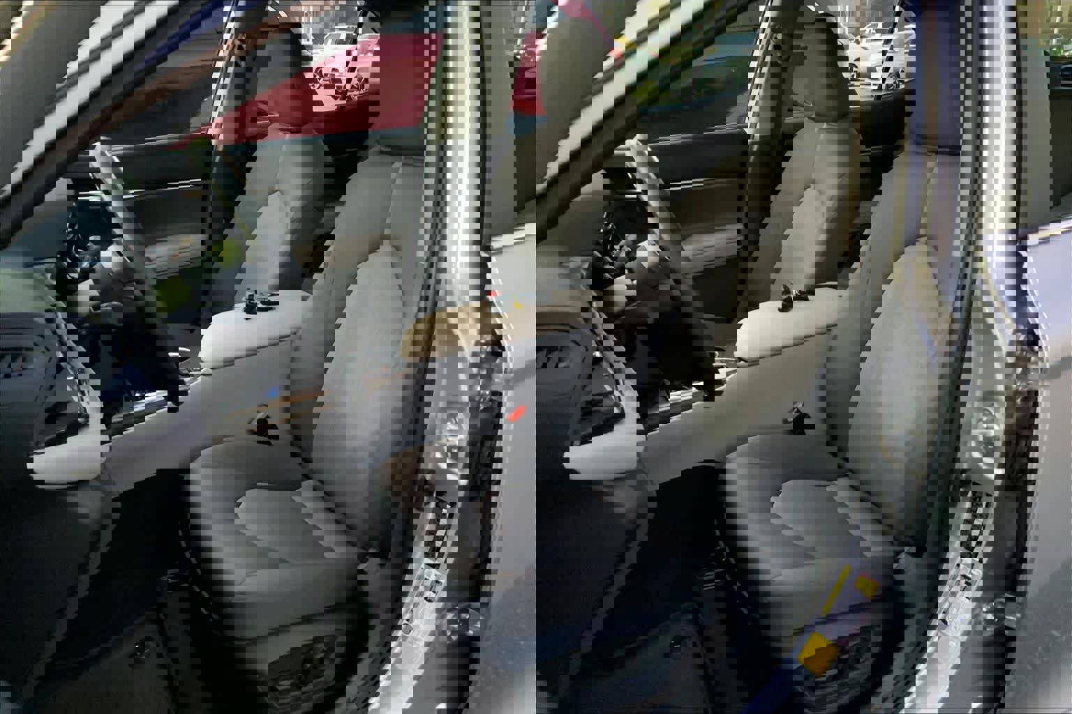 Used 2022 Toyota Camry LE image 8