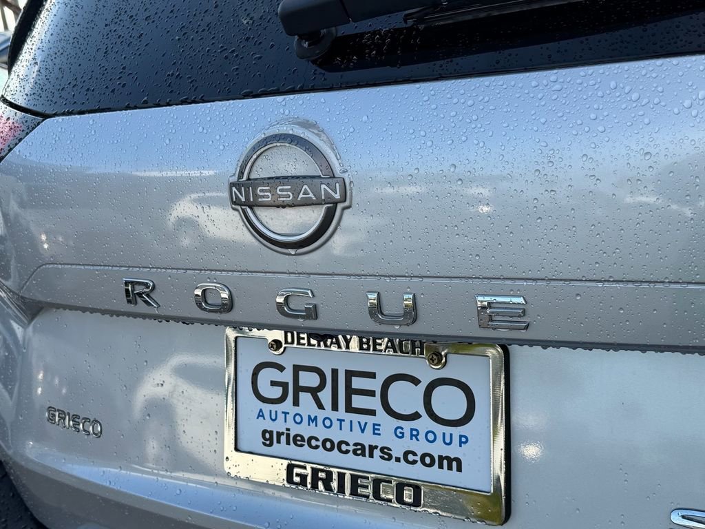 Certified 2022 Nissan Rogue SV AWD/4WD image 15