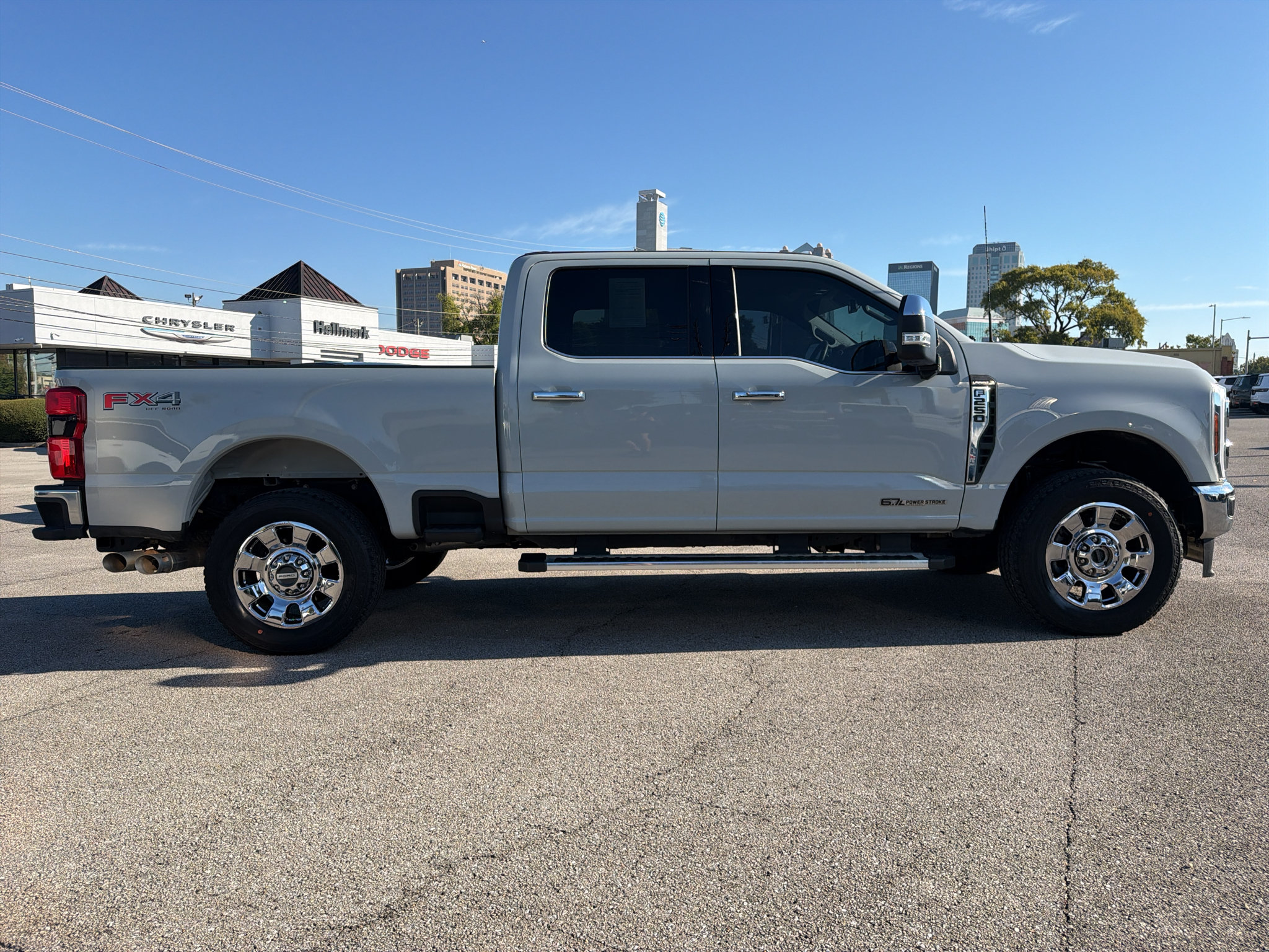 Used 2025 Ford F250 Lariat w/ Chrome Package AWD/4WD image 5