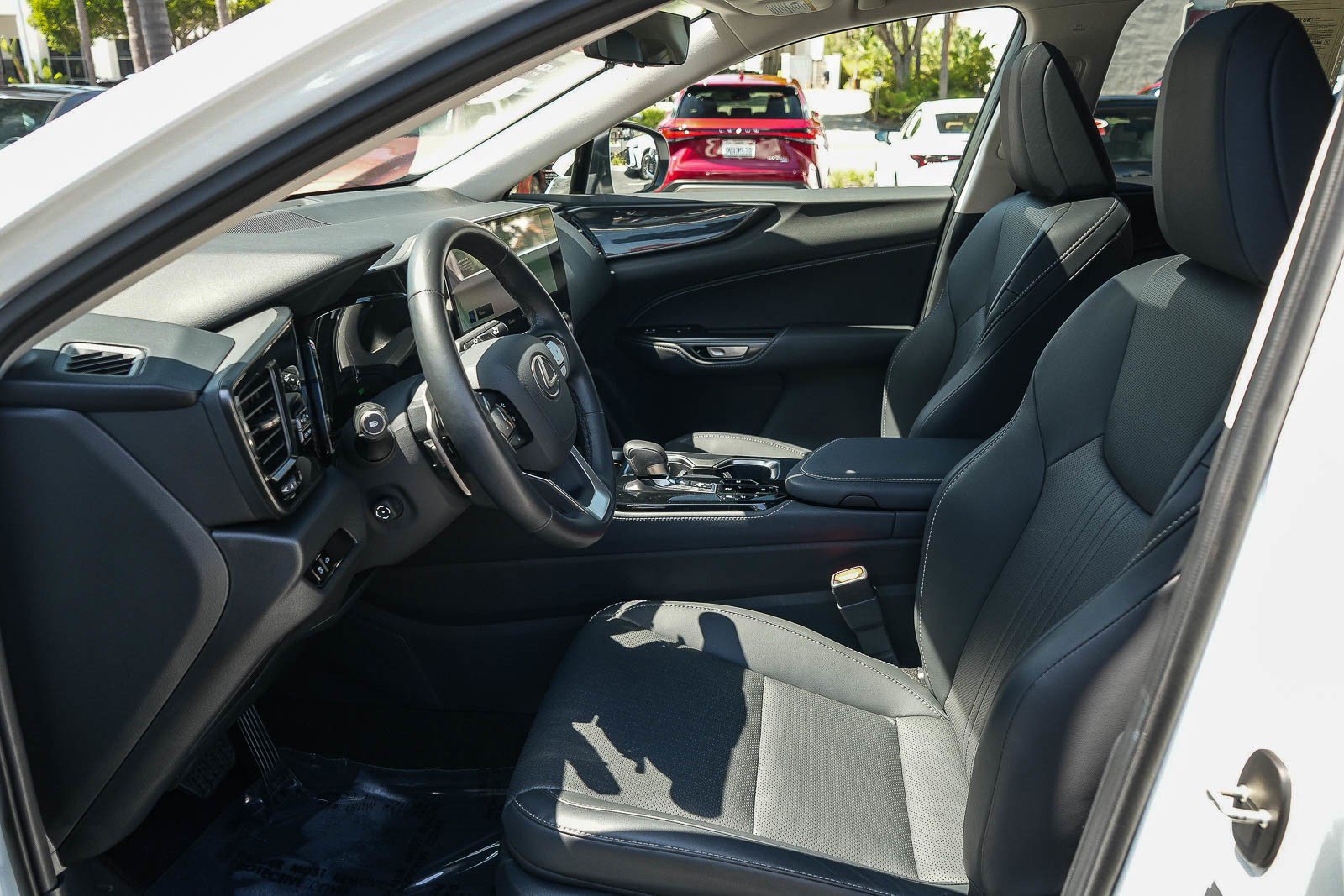 Certified 2025 Lexus NX 350h AWD w/ Cold Area Package image 17