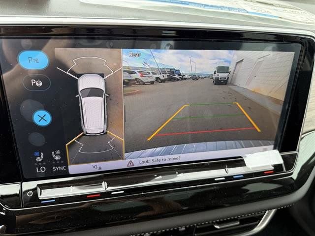 New 2025 Volkswagen Atlas SEL Premium R-Line image 25