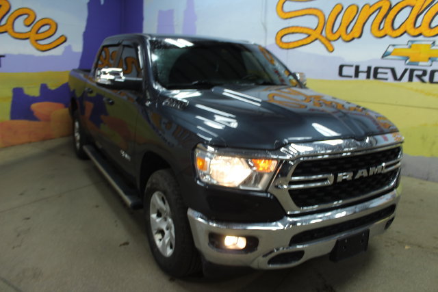 Used 2022 RAM 1500 Big Horn AWD/4WD image 2