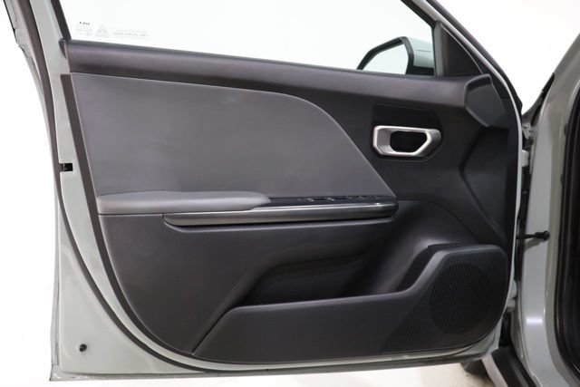 Used 2025 Kia K4 FWD image 18