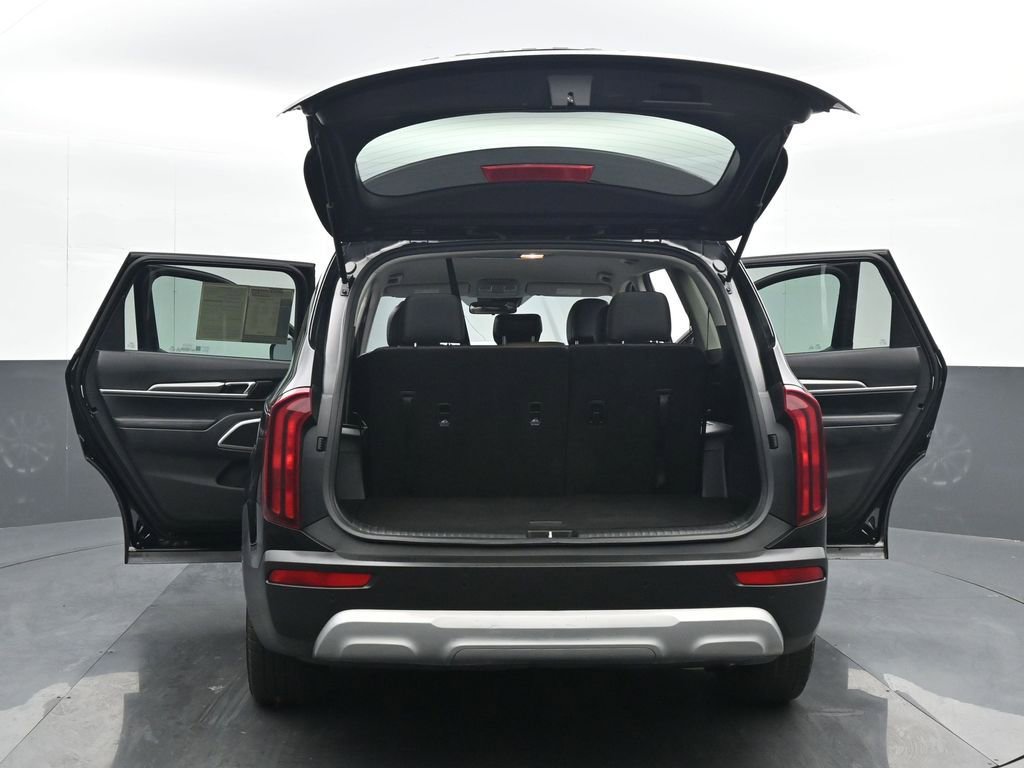 Used 2022 Kia Telluride LX image 25