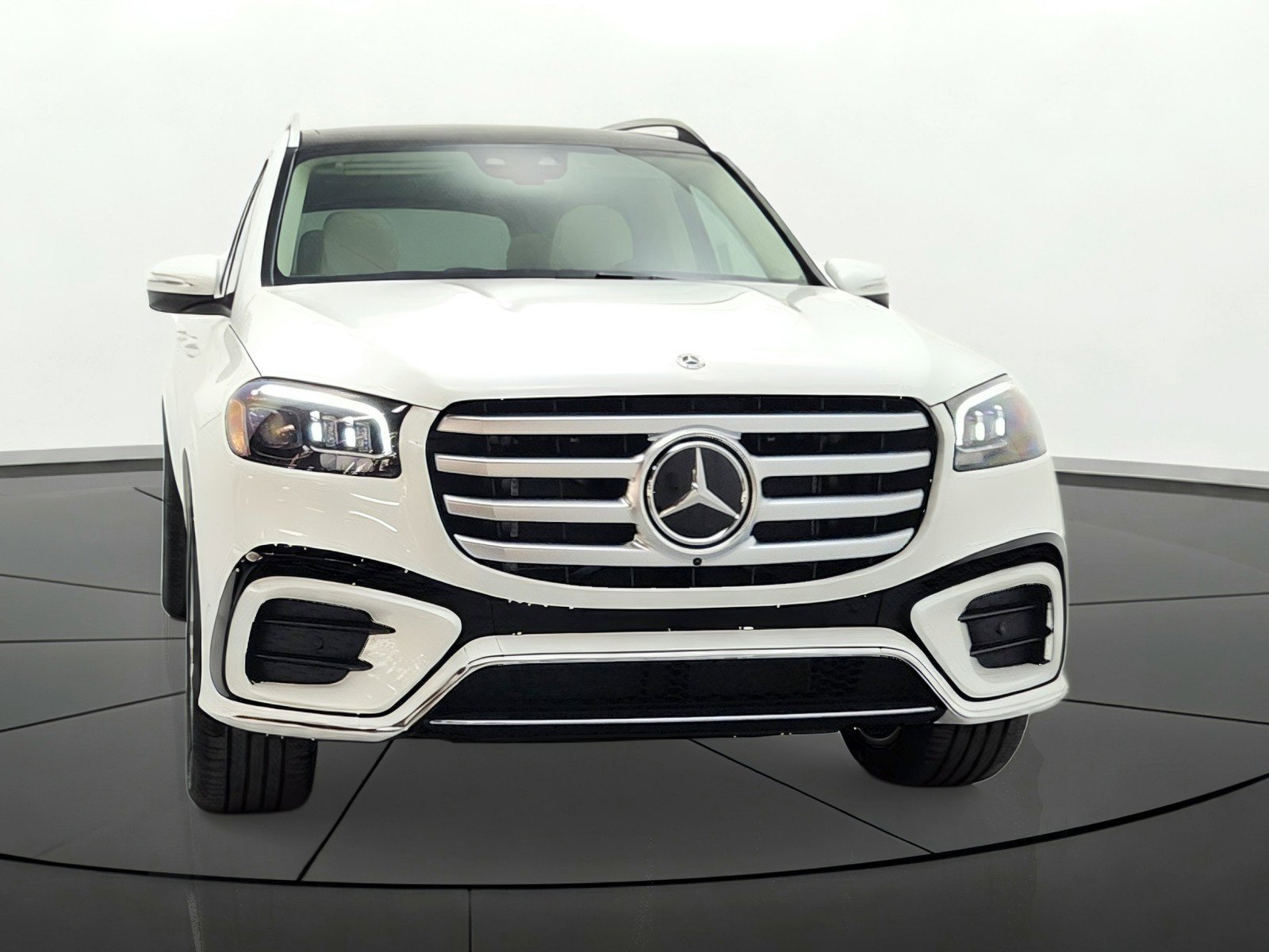 New 2026 Mercedes-Benz GLS 450 4MATIC image 2