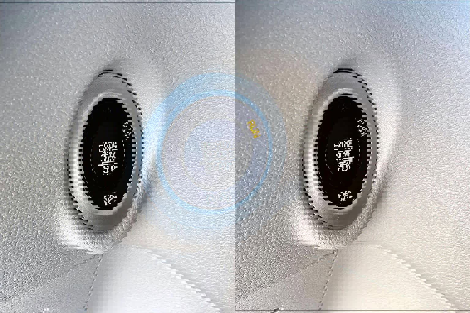 Used 2023 Chrysler Pacifica Touring-L image 33