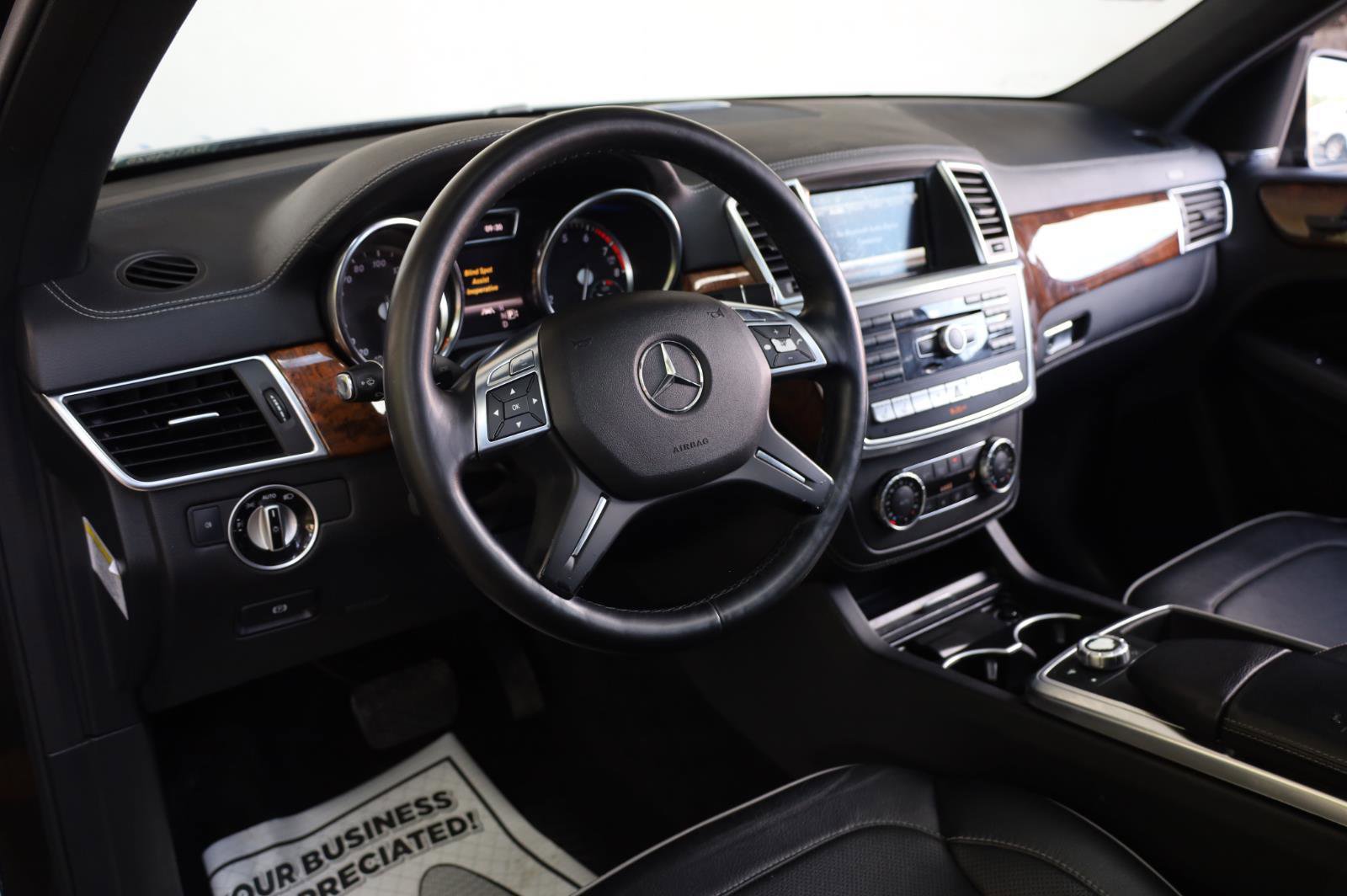 Used 2013 Mercedes-Benz ML 550 4MATIC image 13