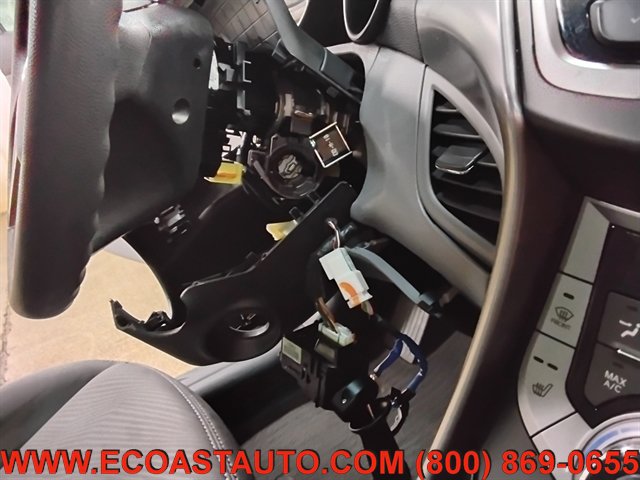 Used 2013 Hyundai Elantra GLS w/ Preferred Pkg FWD image 19