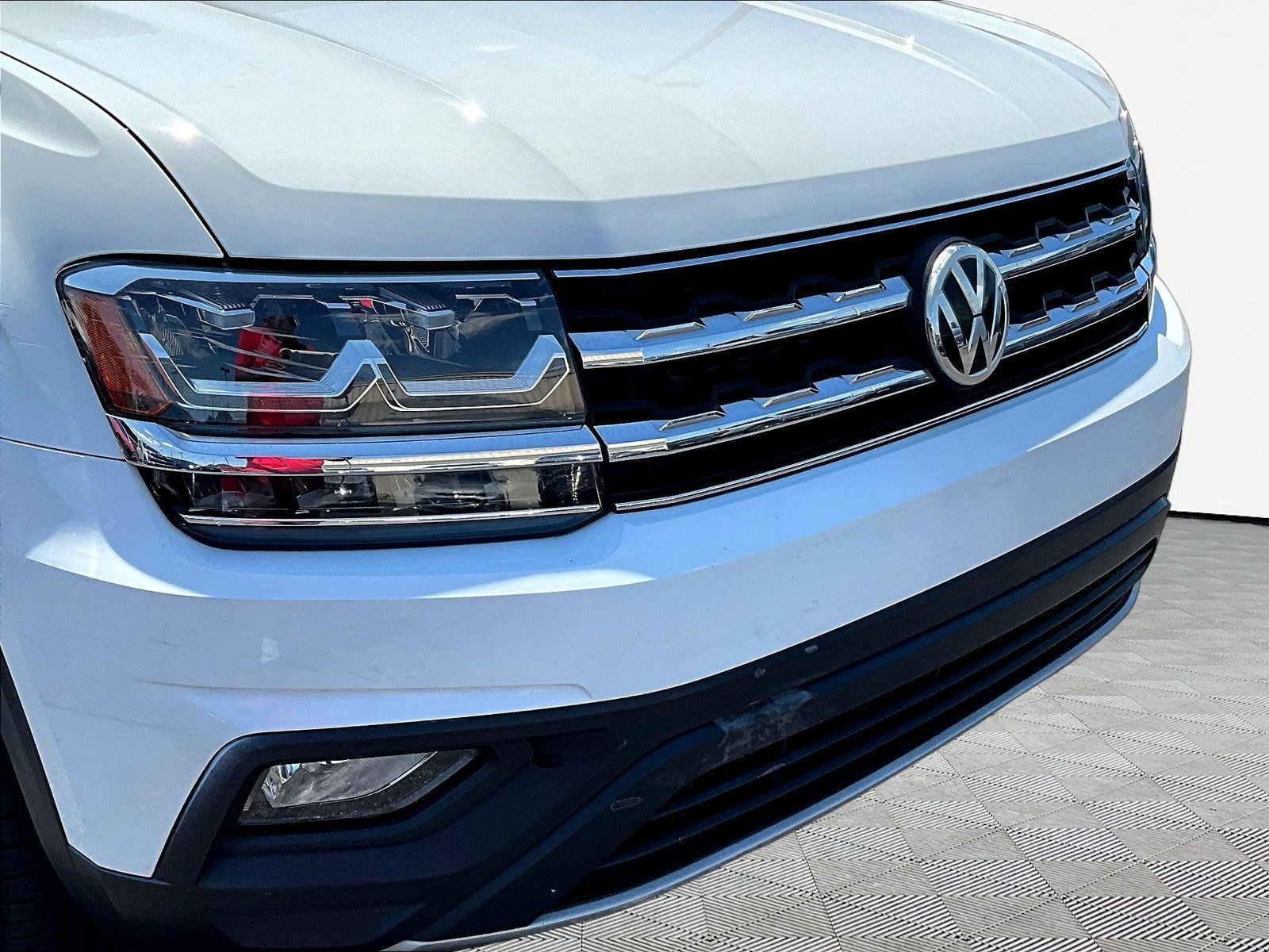 Used 2018 Volkswagen Atlas SE AWD/4WD image 33