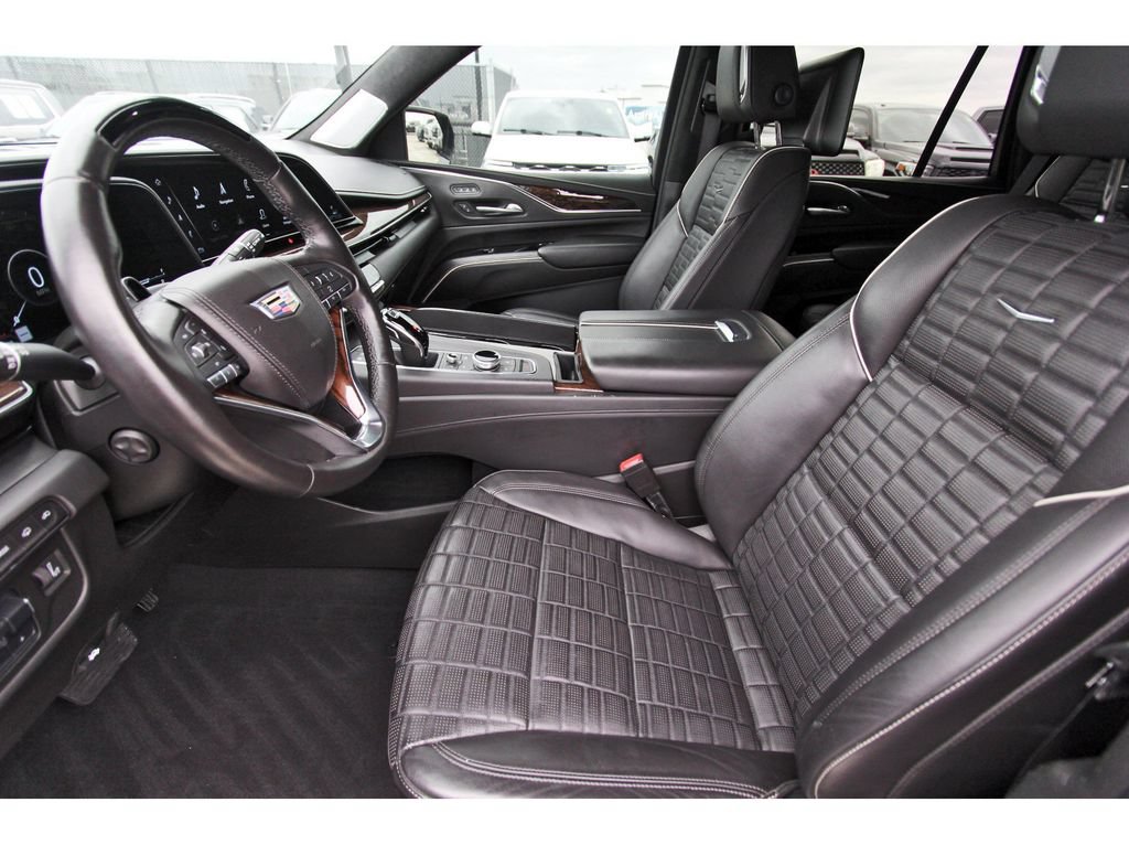 Used 2021 Cadillac Escalade Sport Platinum AWD/4WD image 6