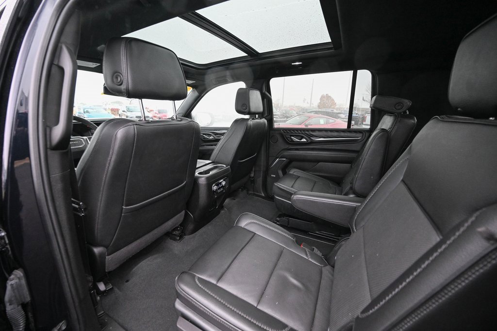 Used 2023 GMC Yukon XL Denali image 20