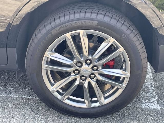 Certified 2026 Cadillac XT5 Sportv w/ LPO, Floor Liner Package AWD/4WD image 13