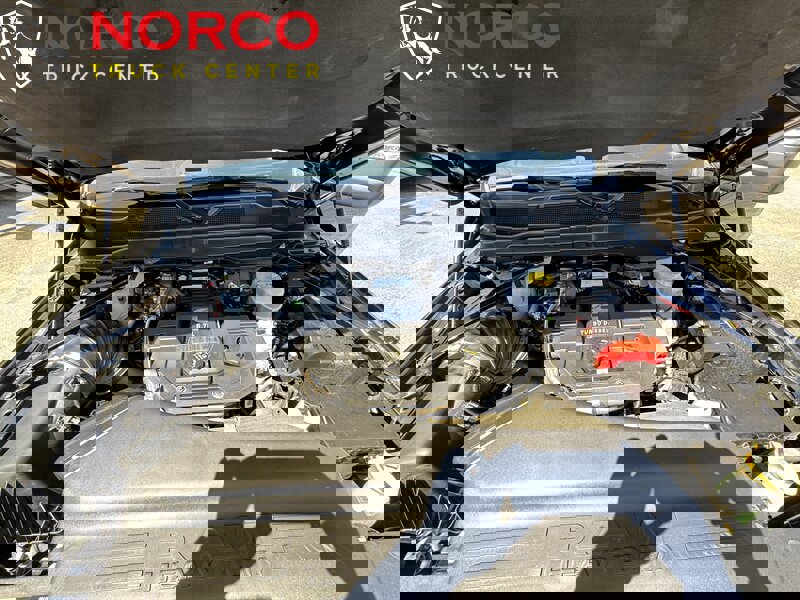 Used 2024 RAM 3500 Big Horn image 32