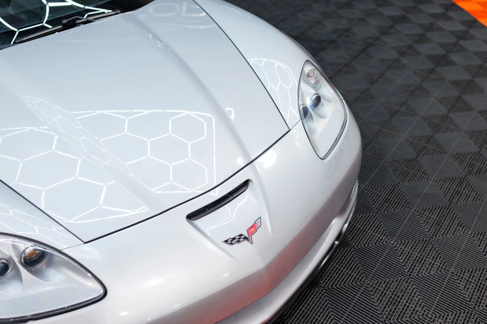 Used 2010 Chevrolet Corvette Grand Sport image 8