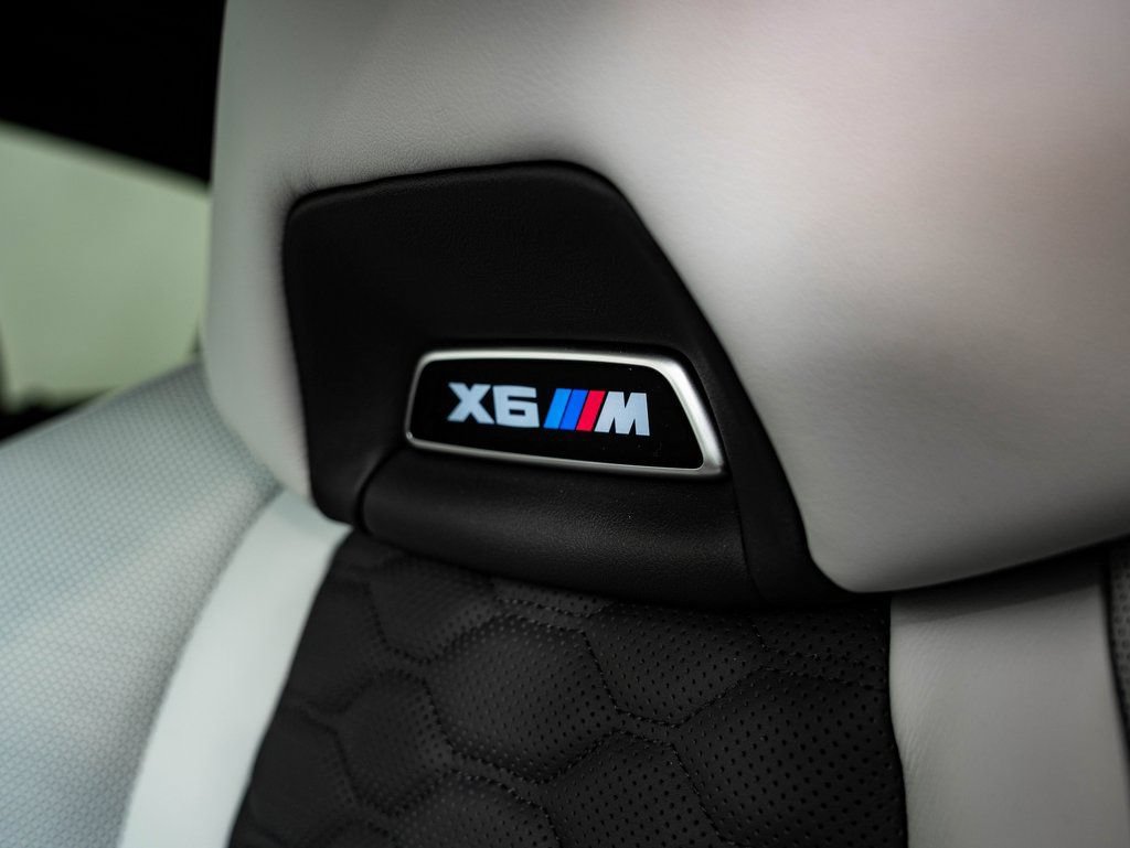 Used 2025 BMW X6 M Competition w/ Executive Package image 42