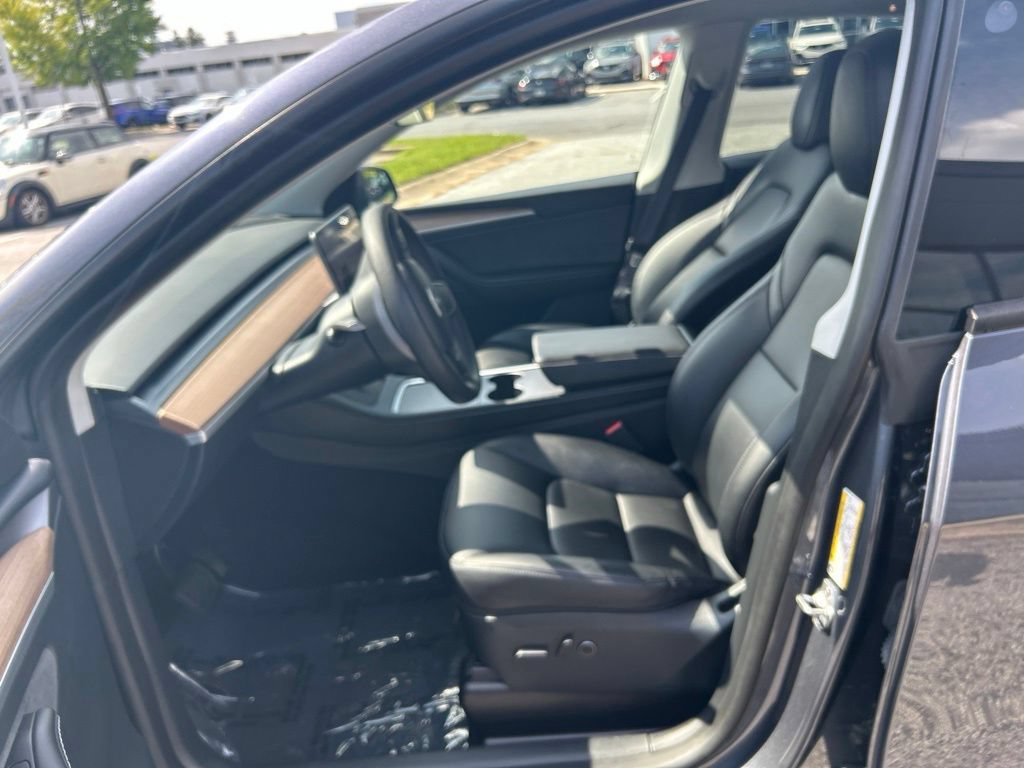 Used 2023 Tesla Model Y Long Range AWD/4WD image 38