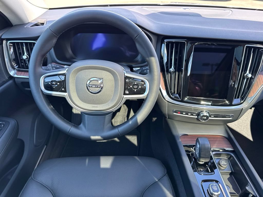 New 2026 Volvo V60 B5 Cross Country Plus w/ Climate Package AWD/4WD image 22