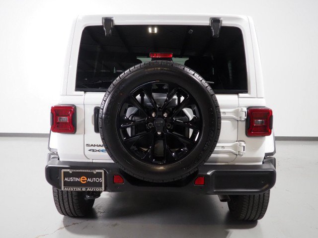 Used 2025 Jeep Wrangler Sahara 4xe w/ Safety Group AWD/4WD image 51