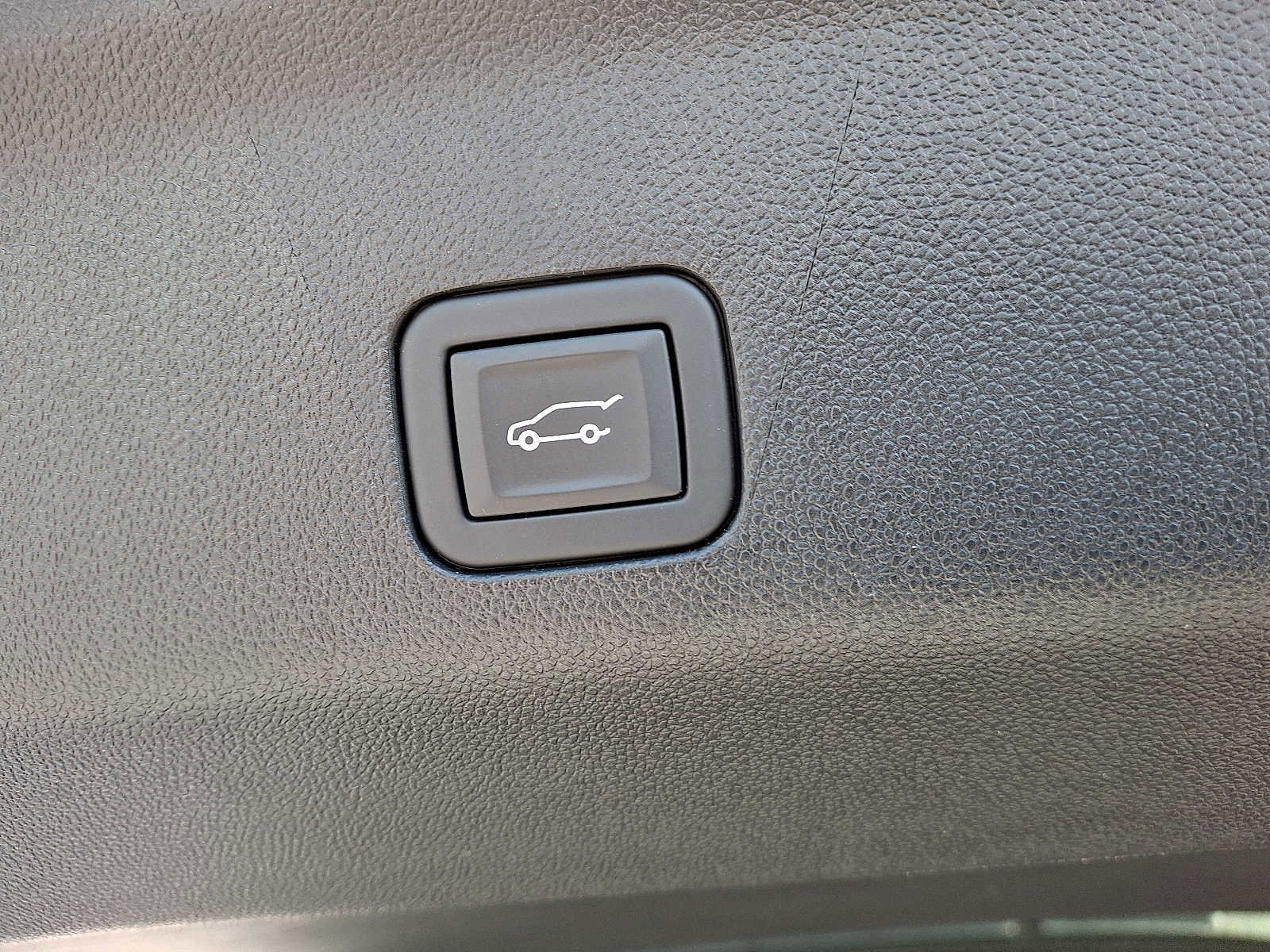 Used 2024 Cadillac Escalade Sport w/ LPO, ONYX Package image 31