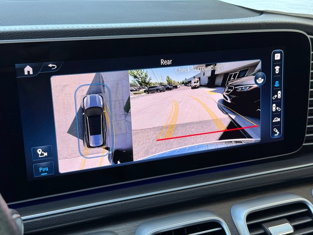 Used 2024 Mercedes-Benz GLS 450 4MATIC image 5