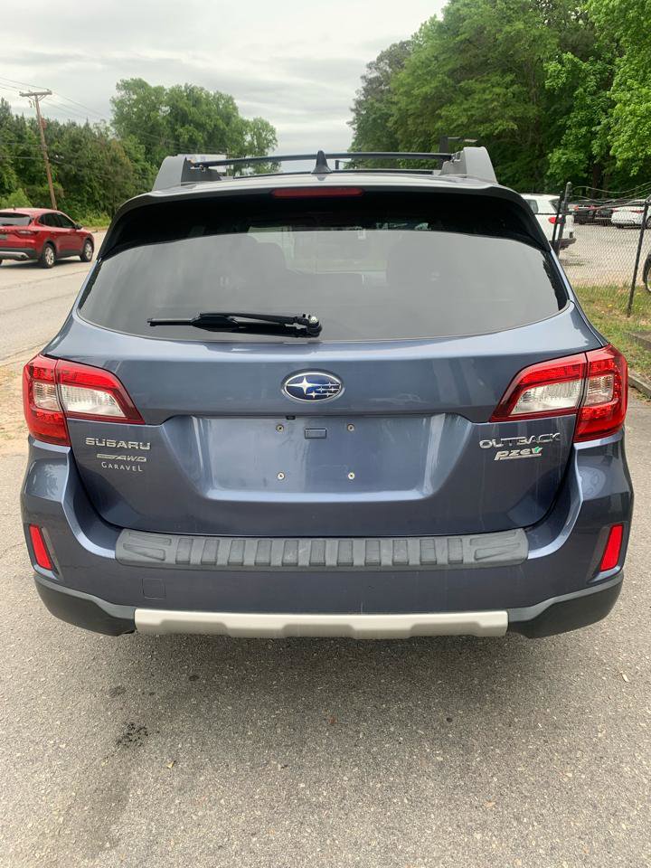 Used 2016 Subaru Outback 2.5i Limited AWD/4WD image 5