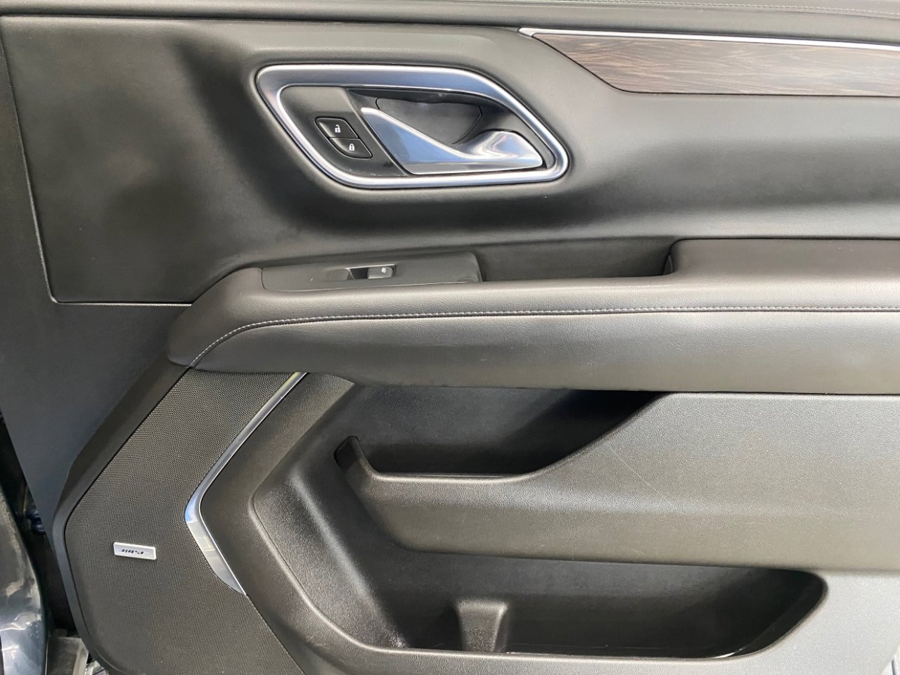 Used 2021 Chevrolet Tahoe Z71 w/ Rear Media and Nav Package image 25