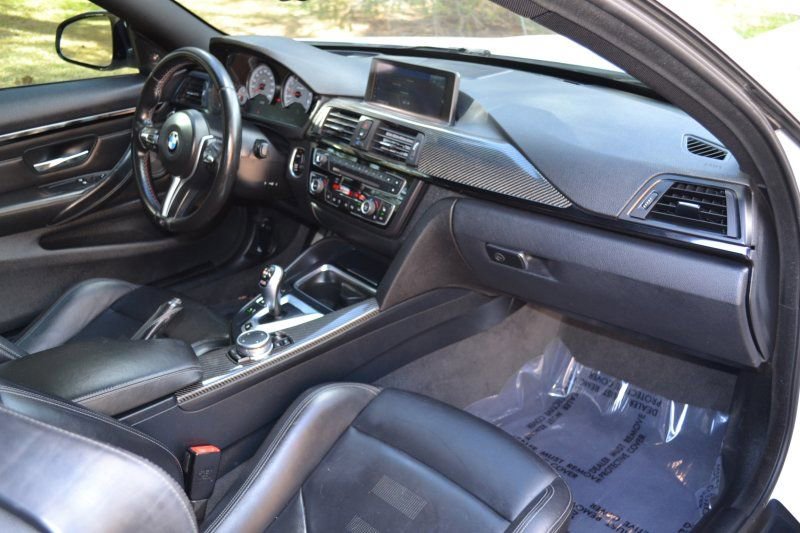 Used 2015 BMW M4 Coupe image 29