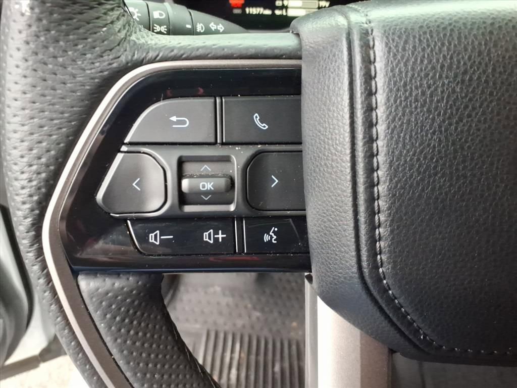 Used 2024 Toyota Tundra Limited image 29