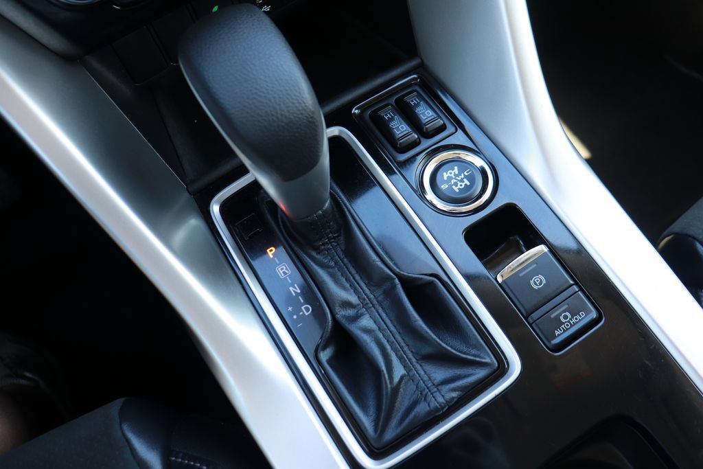 Used 2024 Mitsubishi Eclipse Cross SE AWD/4WD image 17