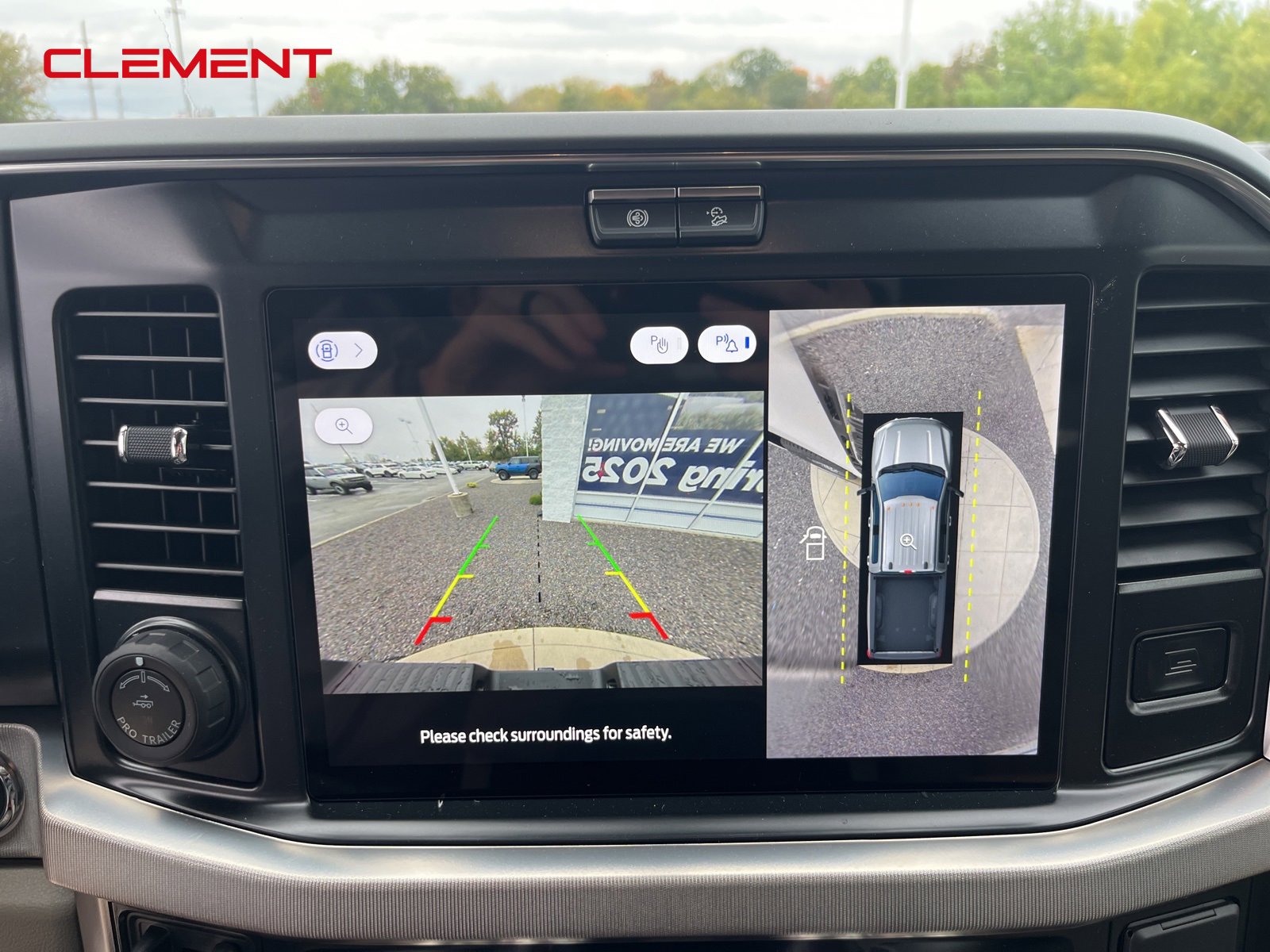 New 2026 Ford F250 Platinum image 28