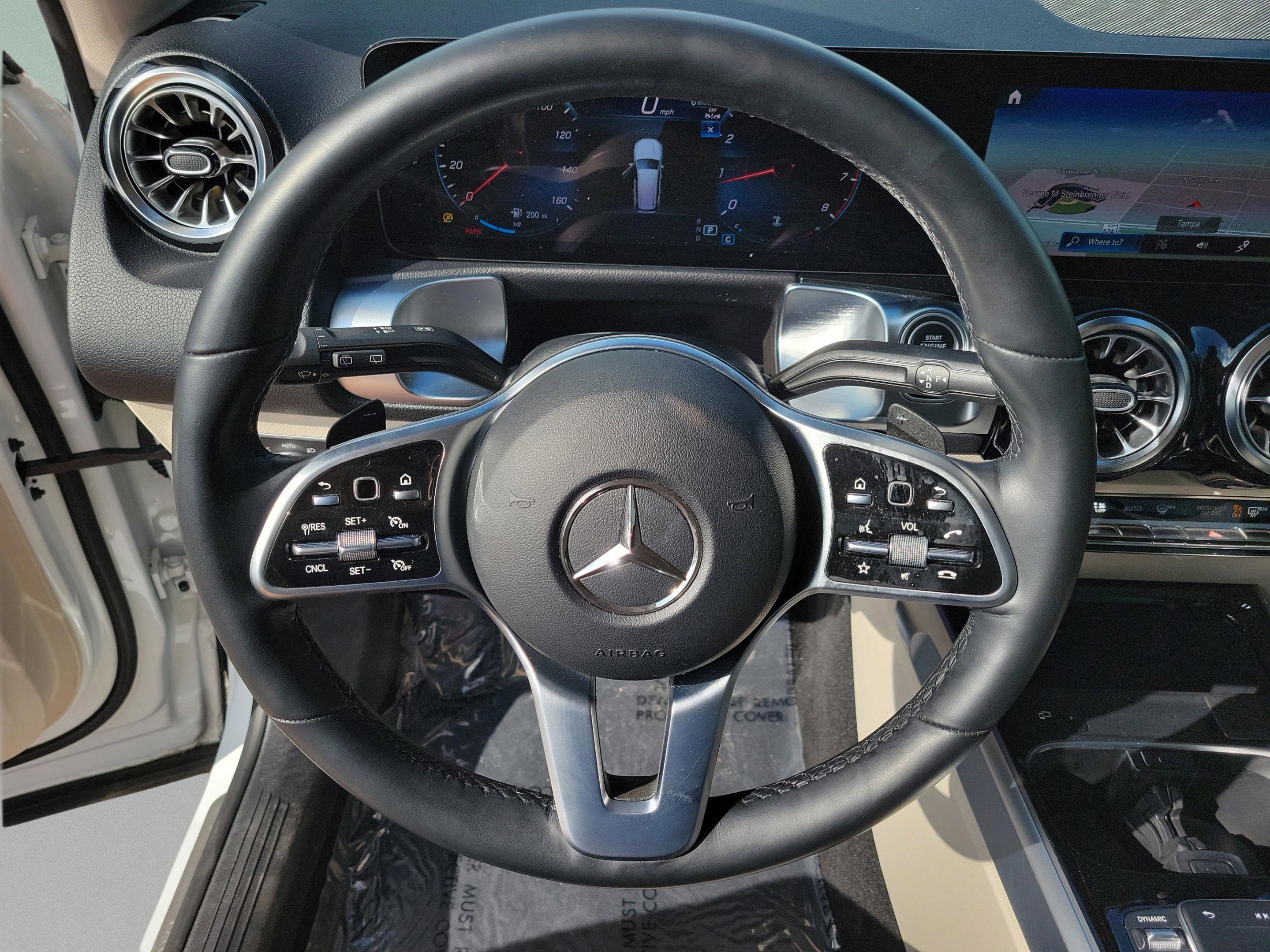 Used 2023 Mercedes-Benz GLB 250 4MATIC image 19