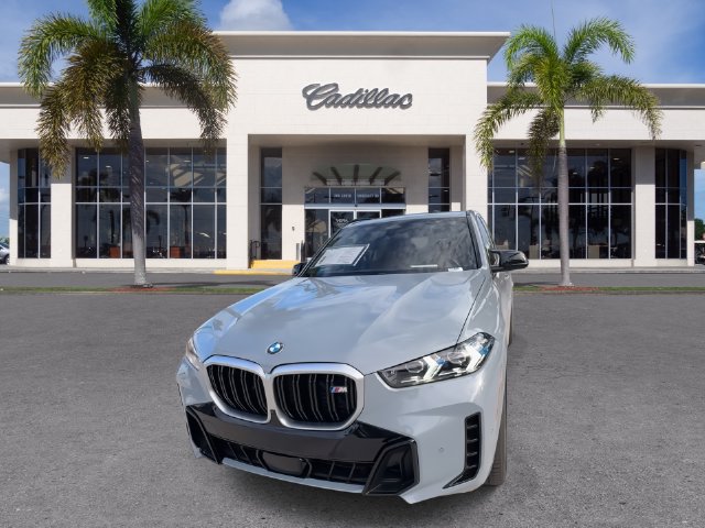 Used 2026 BMW X5 M60i AWD/4WD image 4