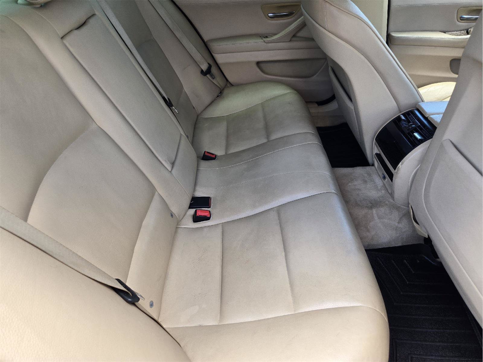 Used 2011 BMW 535i Sedan RWD image 28