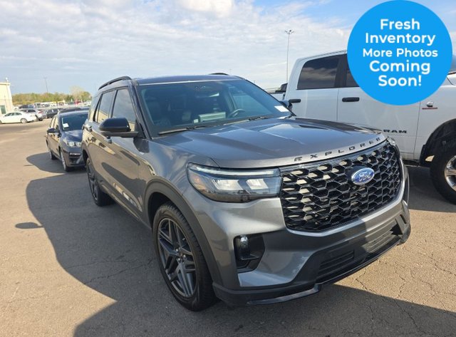Used 2025 Ford Explorer ST-Line w/ Premium Package
