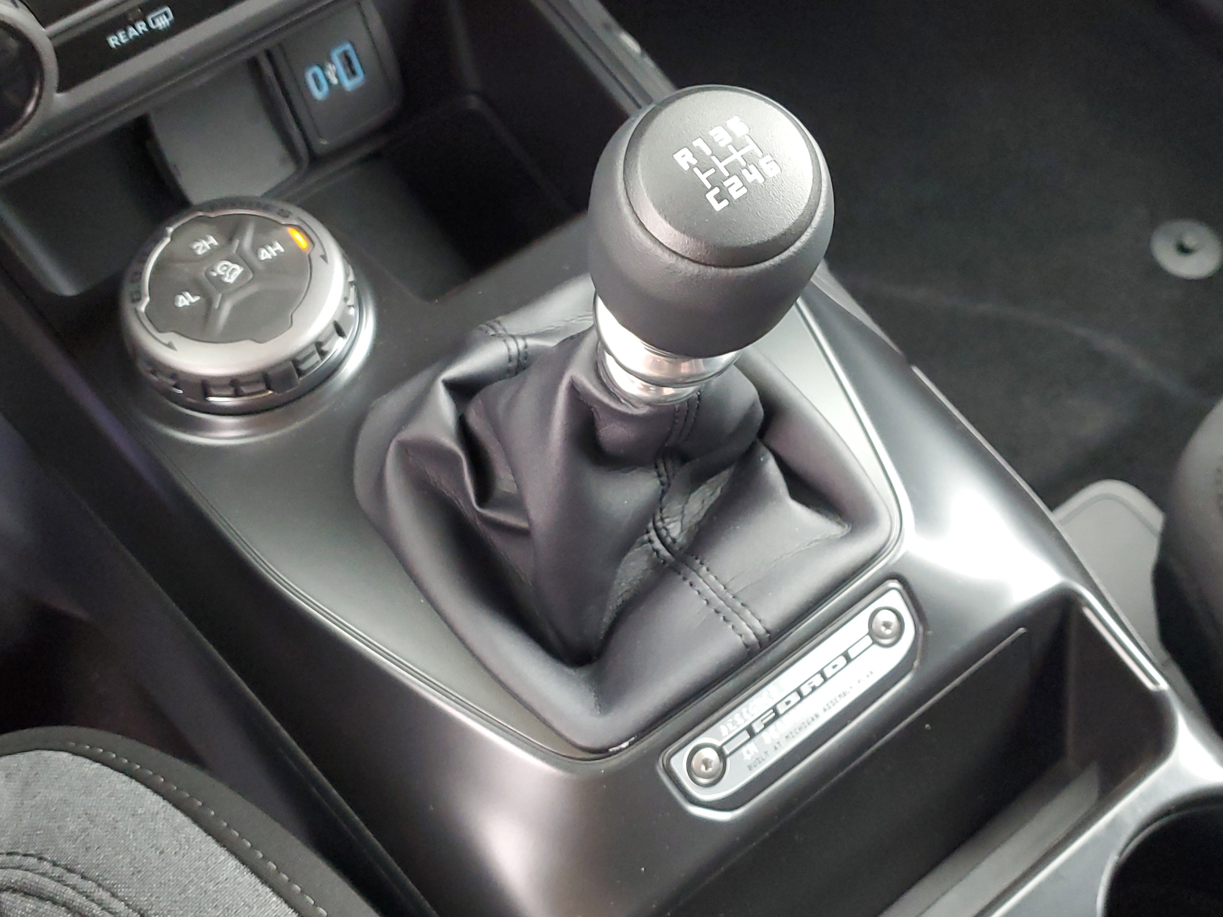 New 2025 Ford Bronco 4-Door image 30