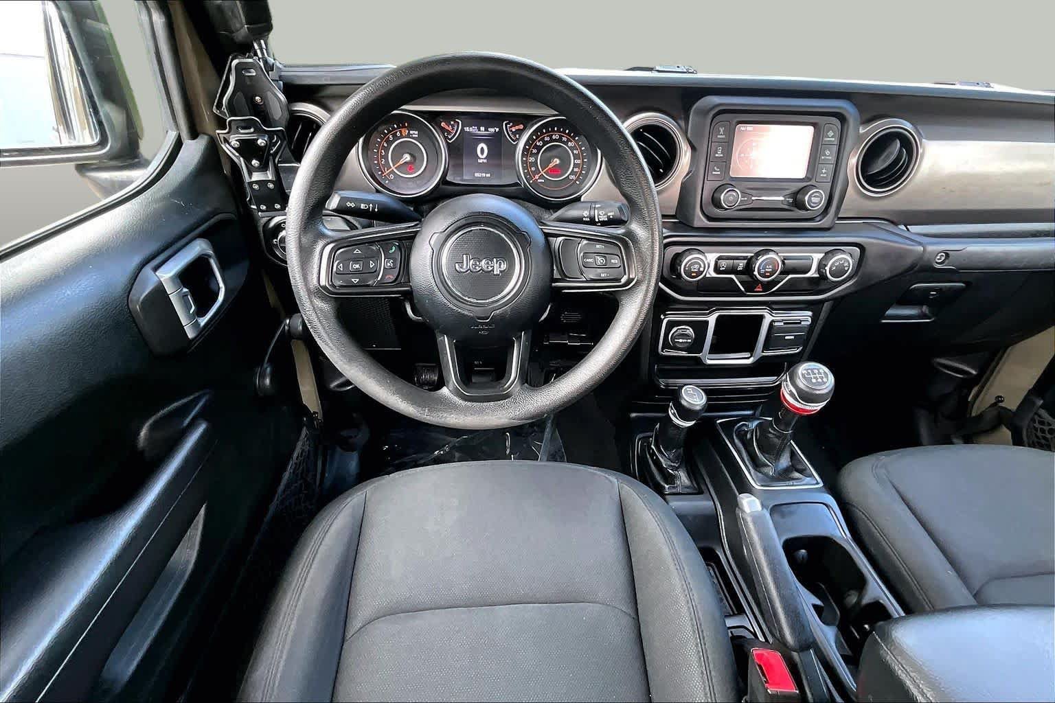 Used 2020 Jeep Gladiator Sport AWD/4WD image 6