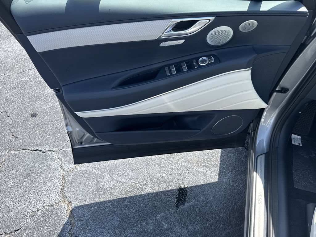 New 2025 Genesis GV80 3.5T Prestige AWD/4WD image 10