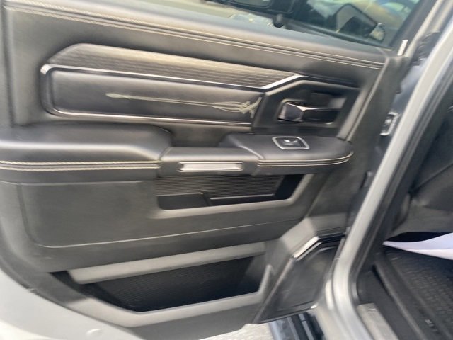 Used 2022 RAM 3500 Limited image 12