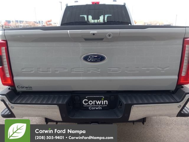 New 2026 Ford F250 Lariat w/ Chrome Package AWD/4WD image 4