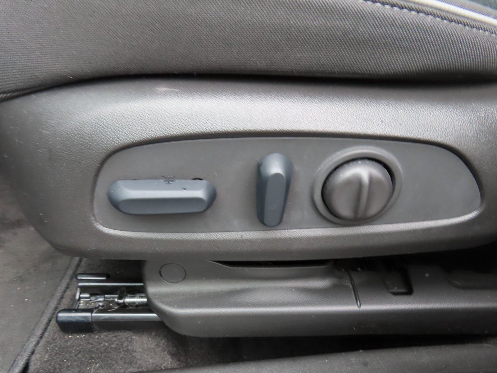 Used 2023 Chevrolet TrailBlazer LT image 29