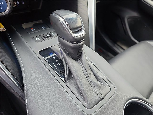 Used 2021 Toyota Venza Limited w/ Advanced Technology Package image 16