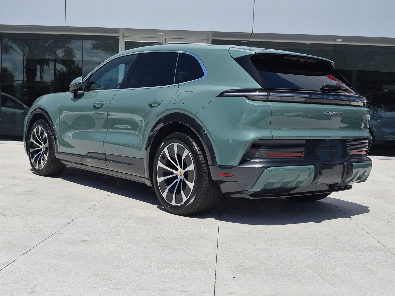 New 2026 Porsche Cayenne S AWD/4WD image 3