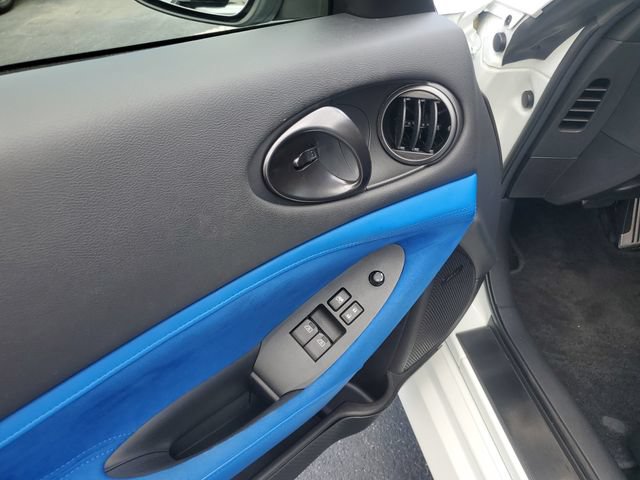 Used 2024 Nissan Z Performance w/ Floor Mat Package RWD image 9